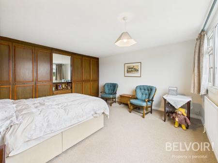 4 bedroom Detached house for sale in Diamond Ridge, Barlaston, ST12