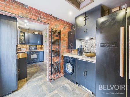 3 bedroom Semi-detached house for sale in Mayfield Place East, Trent Vale, Stoke On Trent, ST4