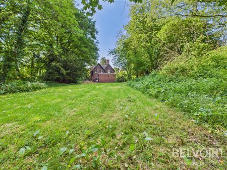 3 bedroom Cottage for sale in Meaford Road, Meaford, Stone, ST15