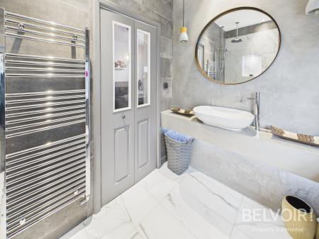 6 bedroom Detached house for sale in Moss Lane, Yarnfield, Stone, ST15