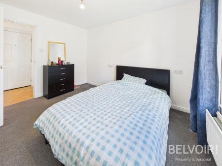 2 bedroom Flat for sale in West Avenue, Hartshill, Stoke On Trent, ST4