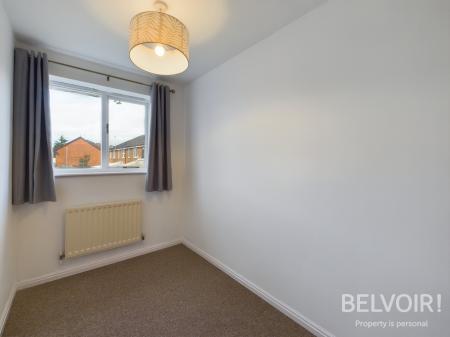 3 bedroom Town house to let in Oakden Close, Bramshall, Uttoxeter, ST14