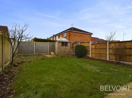 3 bedroom Town house to let in Oakden Close, Bramshall, Uttoxeter, ST14