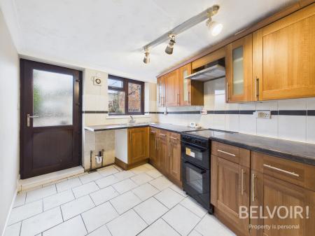 2 bedroom Terraced House for sale in High Street, Tean, ST10
