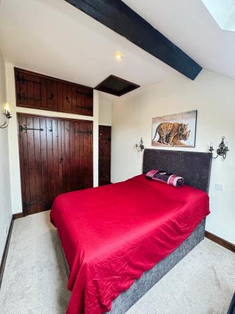 2 bedroom Barn Conversion to let in Campden Road, Willicote, CV37