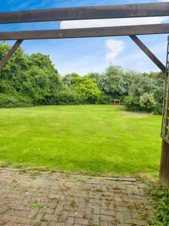 2 bedroom Barn Conversion to let in Campden Road, Willicote, CV37