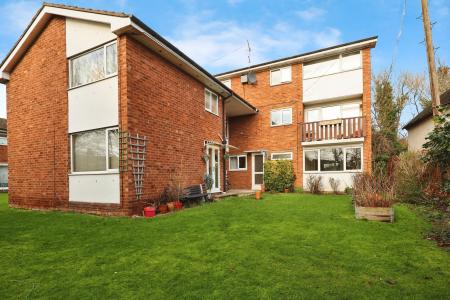 Victoria Close, Stratford-upon-Avon, CV37