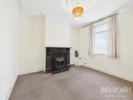 2 bedroom Terraced House for sale in West Brampton, Newcastle Under Lyme, ST5