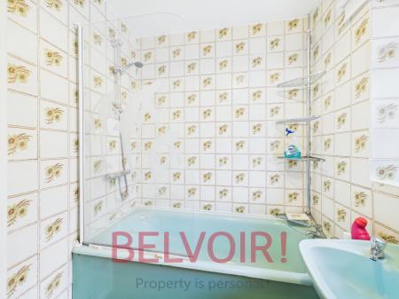 2 bedroom Bungalow for sale in Westmorland Close, Stoke-on-Trent, ST6