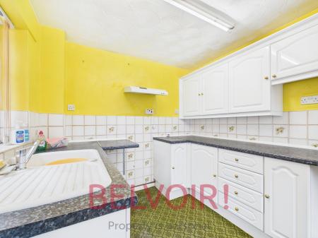 2 bedroom Bungalow for sale in Westmorland Close, Stoke-on-Trent, ST6