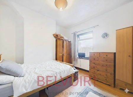 2 bedroom Terraced House for sale in Ruxley Road, Bucknall, Stoke-on-Trent, ST2