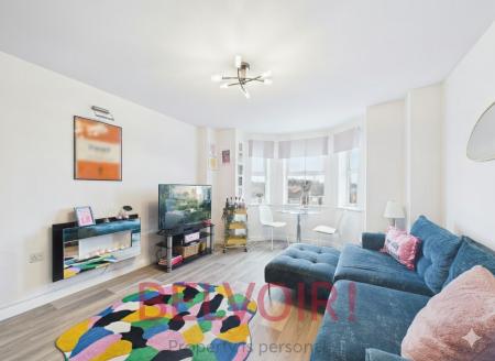 2 bedroom Flat for sale in Etruria Court, Stoke-on-Trent, ST1