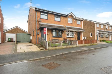 3 bedroom Semi-detached house for sale in Bluebell Avenue, Haydock, WA11