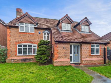 4 bedroom Detached house for sale in Briarwood , Norton Cross, Runcorn, WA7