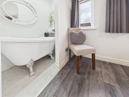 3 bedroom Detached house for sale in Tunbridge Close, Great Sankey, Warrington, WA5