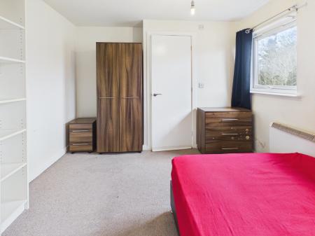 2 bedroom Flat to let in Hamnett Court, Birchwood, Warrington, WA3