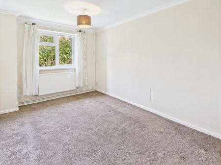 1 bedroom Flat to let in St Peters Way, Warrington, WA2