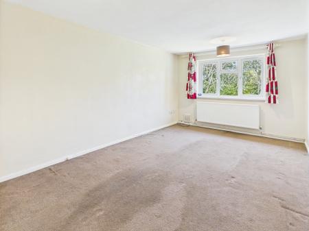 1 bedroom Flat to let in St Peters Way, Warrington, WA2