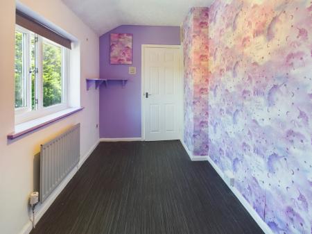 3 bedroom End of terrace house to let in Sandy lane, Orford, Warrington, WA2