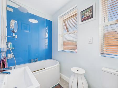 3 bedroom End of terrace house for sale in Blundells Road, Tilehurst, Reading, RG30