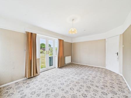 2 bedroom Bungalow for sale in Morlands Avenue, Reading, Reading, RG30