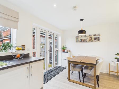 3 bedroom Detached house for sale in Shipridge Drive, Spencers Wood, Reading, RG7