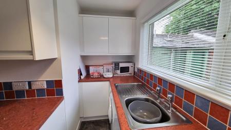 1 bedroom Flat to let in Claremont Place, The West End, Aberdeen, AB10