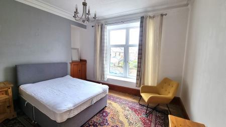 2 bedroom Flat to let in Claremont Place, The West End, Aberdeen, AB10