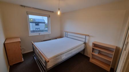 1 bedroom Flat to let in Fairview Crescent, Danestone, Aberdeen, AB22