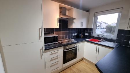 1 bedroom Flat to let in Fairview Crescent, Danestone, Aberdeen, AB22