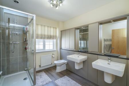 5 bedroom Detached house to let in Friarsfield Walk, Cults, Aberdeen, AB15