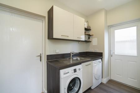 5 bedroom Detached house to let in Friarsfield Walk, Cults, Aberdeen, AB15