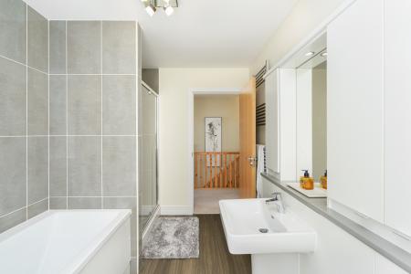 5 bedroom Detached house to let in Friarsfield Walk, Cults, Aberdeen, AB15