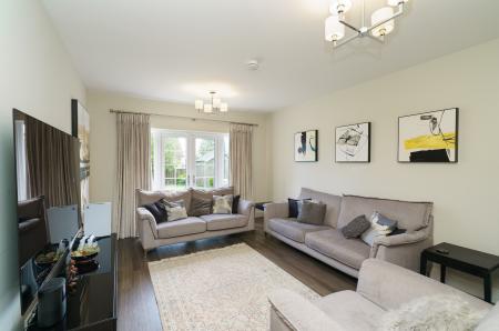 5 bedroom Detached house to let in Friarsfield Walk, Cults, Aberdeen, AB15