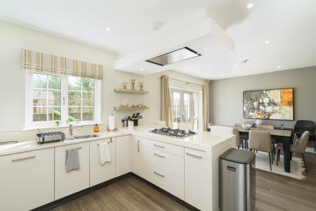 5 bedroom Detached house to let in Friarsfield Walk, Cults, Aberdeen, AB15