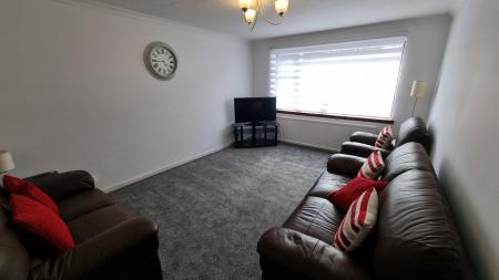 4 bedroom End of terrace house to let in Gordon Place, Bridge of Don, Aberdeen, AB23