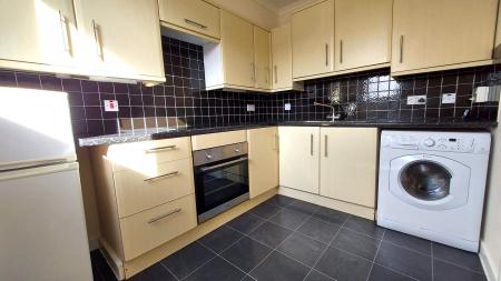 2 bedroom Flat to let in Headland Court, Garthdee, Aberdeen, AB10