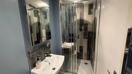 2 bedroom Flat to let in Holburn Street, The City Centre, Aberdeen, AB10