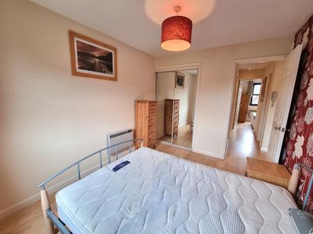 2 bedroom Flat to let in Hutcheon Low Place, Danestone, Aberdeen, AB21