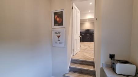 2 bedroom Flat to let in Jamaica Street, Kittybrewster, Aberdeen, AB25