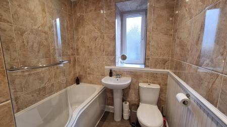 2 bedroom Flat to let in Jamaica Street, Kittybrewster, Aberdeen, AB25