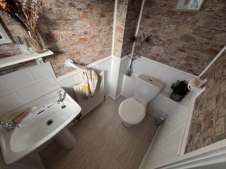 3 bedroom Terraced House to let in Millstone Place, Kemnay, AB51