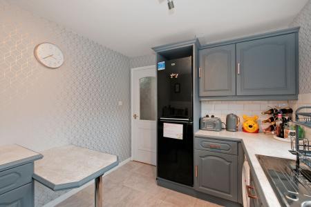 2 bedroom Semi-detached house for sale in 11 Greenbrae Walk, Bridge of Don, Aberdeen, AB23