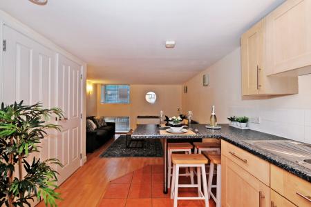 2 bedroom Flat for sale in 22 Market Street, The City Centre, Aberdeen, AB11
