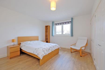 2 bedroom Flat for sale in 220 Oldcroft Place, Cornhill, Aberdeen, AB16