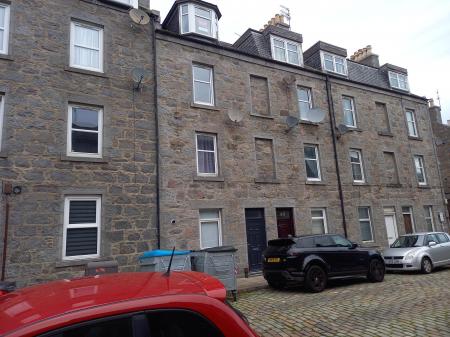 34 Kintore Place, Rosemount, Aberdeen, AB25