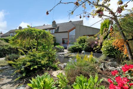 3 bedroom End of terrace house for sale in 36 Kirk Terrace, Cults, Aberdeen, AB15