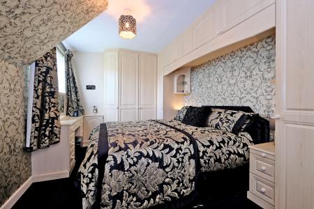 3 bedroom End of terrace house for sale in 36 Kirk Terrace, Cults, Aberdeen, AB15