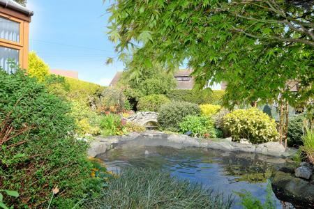 3 bedroom End of terrace house for sale in 36 Kirk Terrace, Cults, Aberdeen, AB15