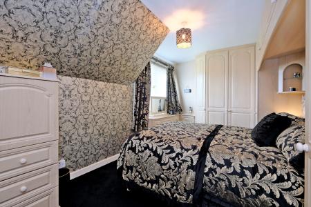 3 bedroom End of terrace house for sale in 36 Kirk Terrace, Cults, Aberdeen, AB15